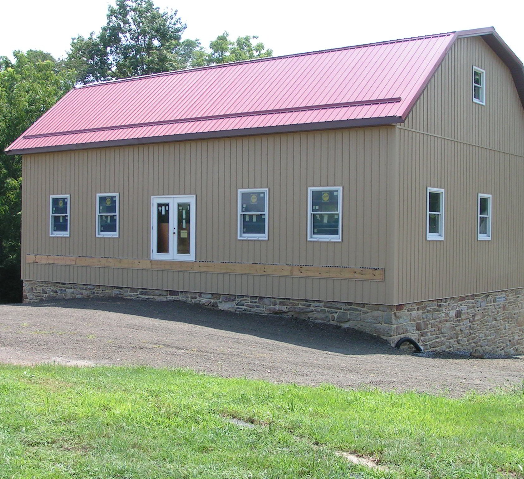 'The Barn' in need of a deck.